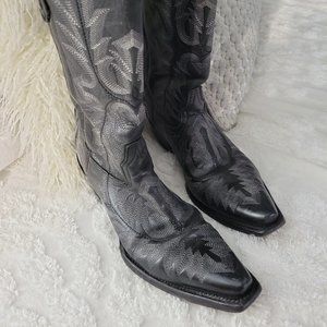 Leather Cowgirl Boots - 8.5